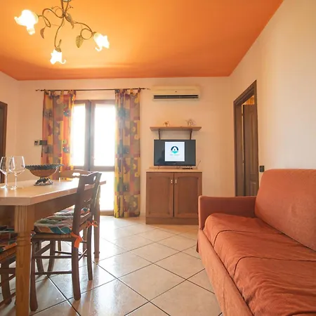 3 Appartement La Caletta